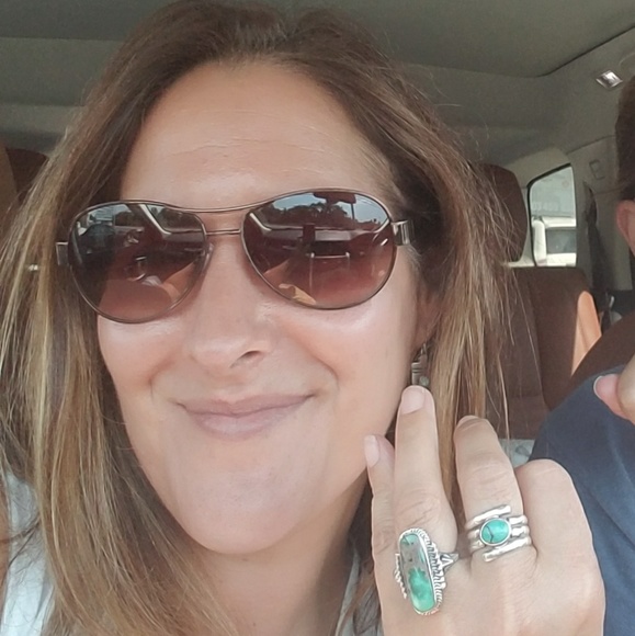 Meet your Posher, Jaime - Picture 1 of 1